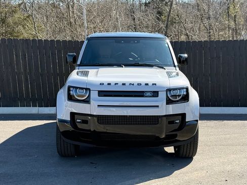 New 2026 Land Rover Defender 110 X-Dynamic SE image 8