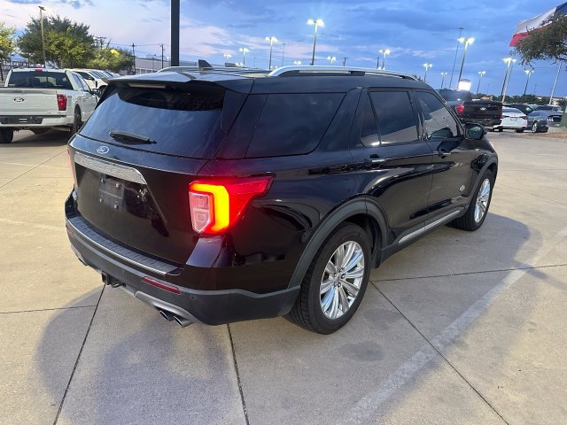 Used 2021 Ford Explorer King Ranch w/ Premium Technology Package RWD image 10