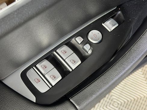 Certified 2024 BMW X3 xDrive30i w/ Convenience Package image 21