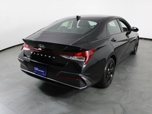 Certified 2026 Hyundai Elantra Sport FWD image 16