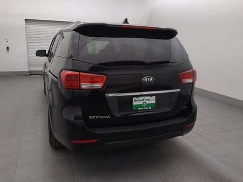 Used 2016 Kia Sedona LX FWD image 6