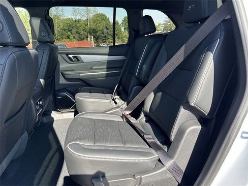 New 2026 Buick Enclave Sport Touring w/ Power Package image 23