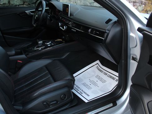 Used 2018 Audi A4 2.0T Premium Plus w/ Premium Plus Package image 17