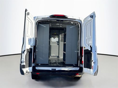 Used 2020 Ford Transit 250 Medium Roof image 18