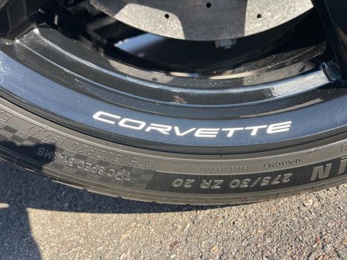 New 2026 Chevrolet Corvette E-Ray image 33