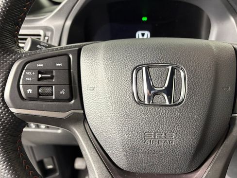 Used 2025 Honda Ridgeline TrailSport image 23