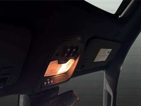 New 2025 GMC Canyon AT4 w/ AT4X AEV Edition AWD/4WD image 10