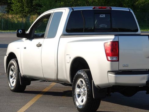 Used 2004 Nissan Titan XE w/ (PRF) Preferred Pkg AWD/4WD image 19