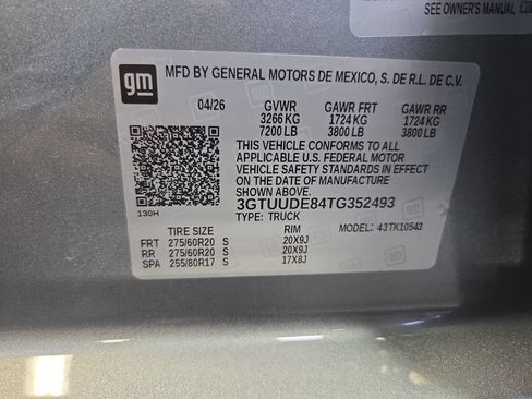 New 2026 GMC Sierra 1500 SLT w/ SLT Premium Package AWD/4WD image 42
