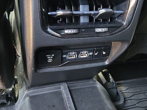 Used 2022 Jeep Grand Cherokee Trailhawk w/ ADV Protech Group II AWD/4WD image 17