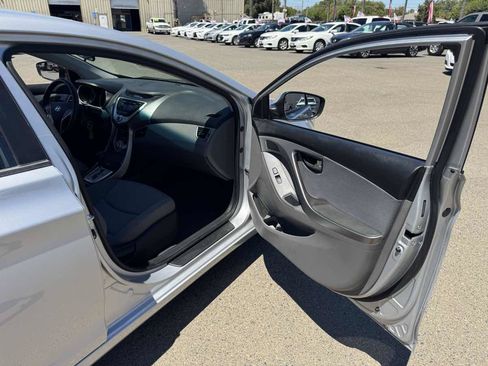 Used 2012 Hyundai Elantra GLS w/ Preferred Pkg 3 FWD image 14