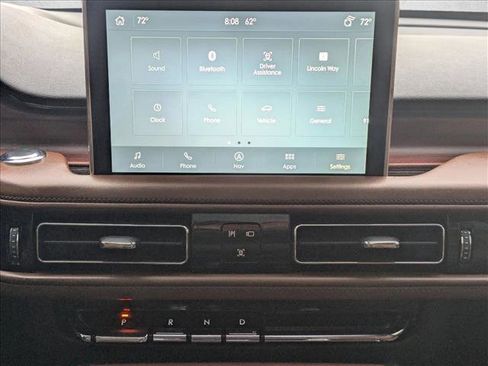 Used 2021 Lincoln Aviator Reserve w/ Equipment Group 210A image 14