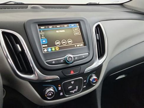 Certified 2019 Chevrolet Equinox LS w/ LS Convenience Package image 15