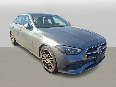 Used 2022 Mercedes-Benz C 300 4MATIC Sedan image 2