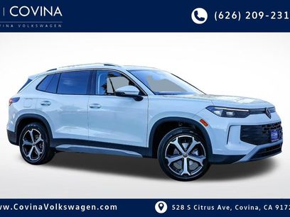 New 2026 Volkswagen Tiguan SE