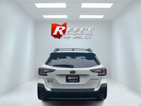 Used 2021 Subaru Outback Premium AWD/4WD image 9