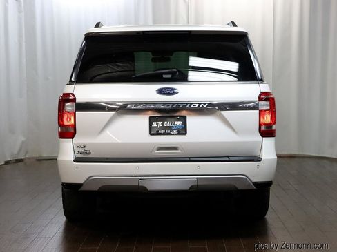 Used 2019 Ford Expedition Max XLT w/ Equipment Group 201A AWD/4WD image 6