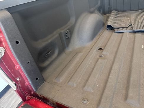 Used 2013 Ford F150 Lariat w/ HD Payload Pkg image 16