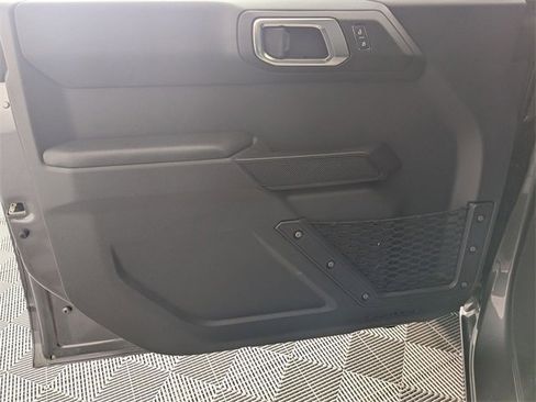 Used 2025 Ford Bronco Big Bend image 10