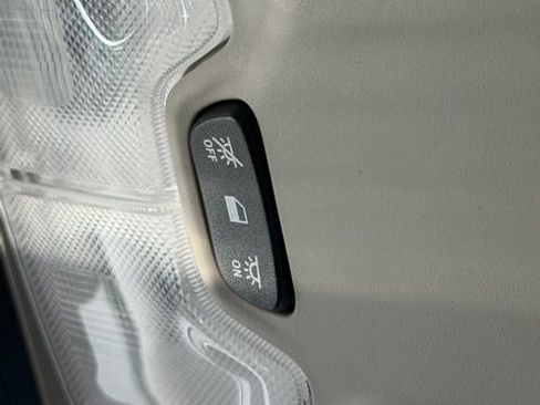 Used 2023 Buick Encore GX Preferred FWD image 30