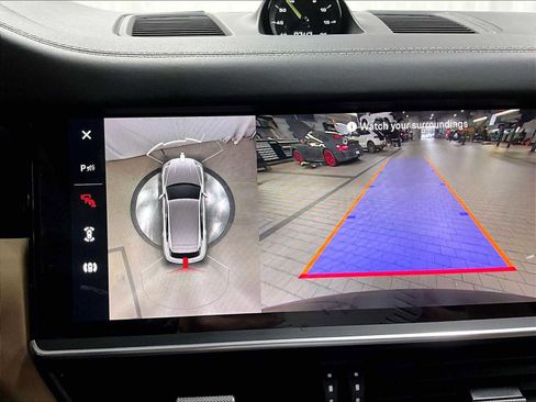 Used 2023 Porsche Cayenne Turbo S image 21