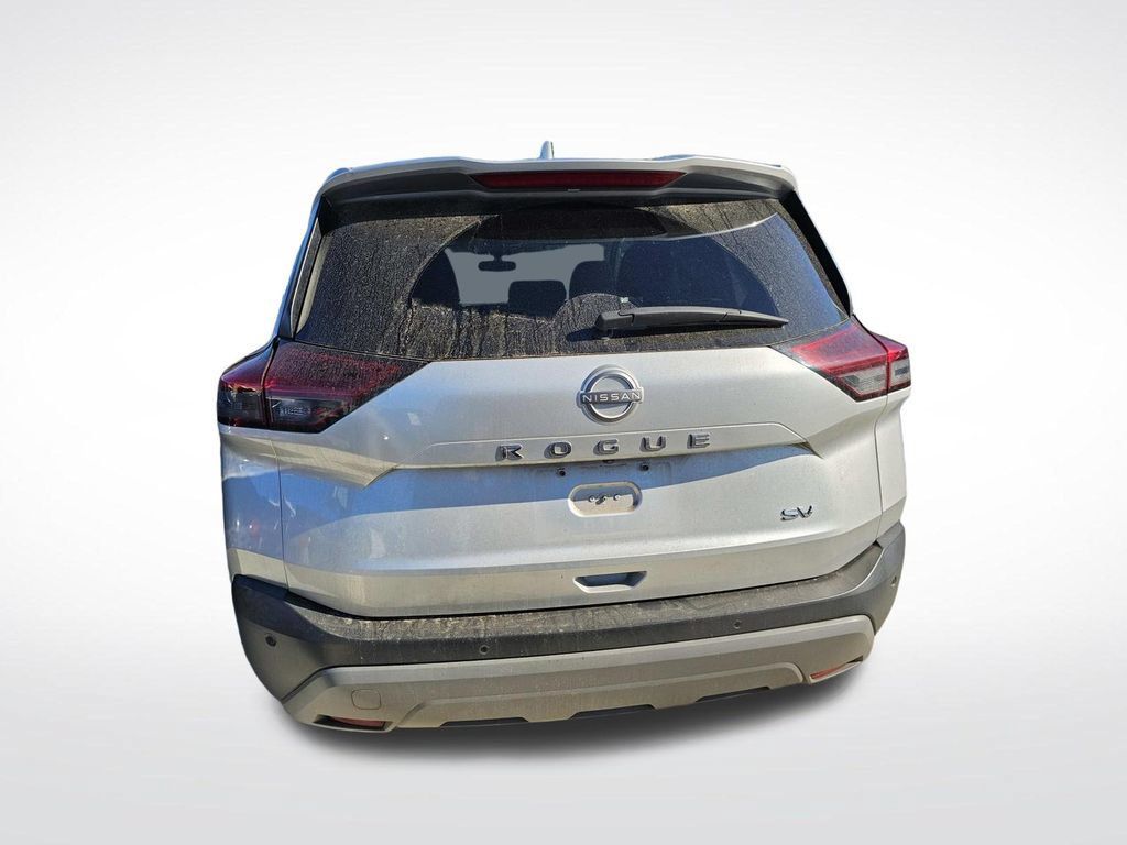 Used 2023 Nissan Rogue SV FWD image 10