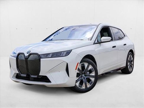 Used 2026 BMW iX xDrive45 w/ Executive Package image 1
