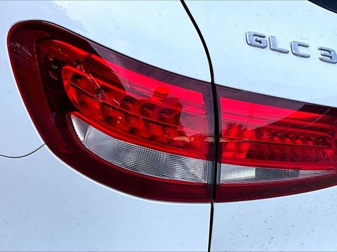 Used 2018 Mercedes-Benz GLC 300 image 30
