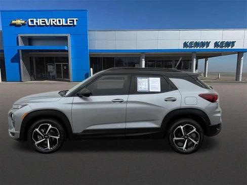Used 2023 Chevrolet TrailBlazer RS FWD image 28