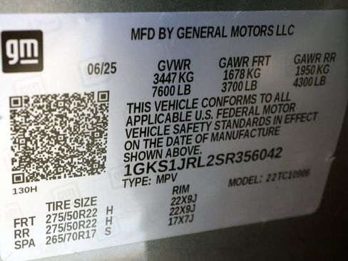 Used 2025 GMC Yukon XL Denali w/ Sun & Power Step Package RWD image 11