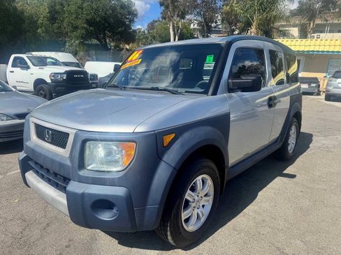 Used 2006 Honda Element EX image 3