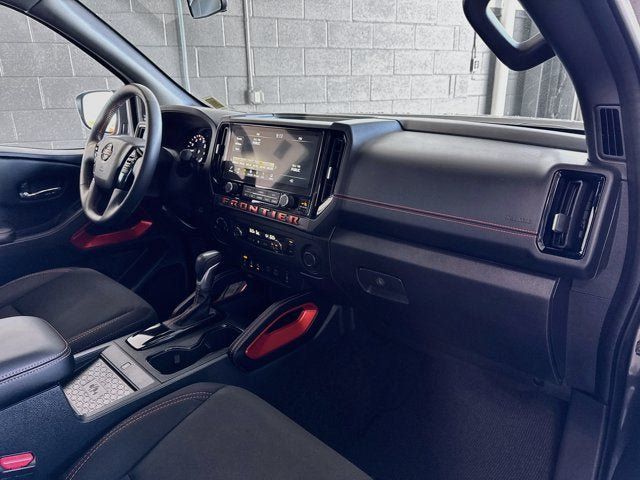 Used 2025 Nissan Frontier PRO-4X w/ Pro Convenience Package AWD/4WD image 22
