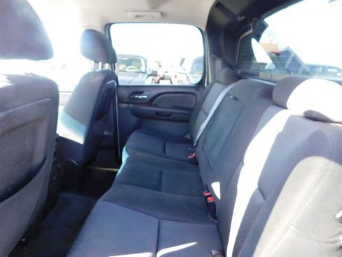 Used 2011 Chevrolet Avalanche LS w/ Regional Value Package image 12