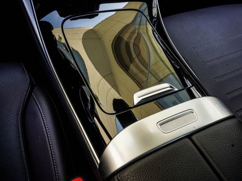 Used 2023 Mercedes-Benz C 300 Sedan image 19