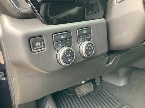 Used 2023 GMC Sierra 1500 Elevation image 19