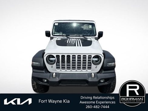 Used 2020 Jeep Gladiator Sport w/ Quick Order Package 24S AWD/4WD image 10