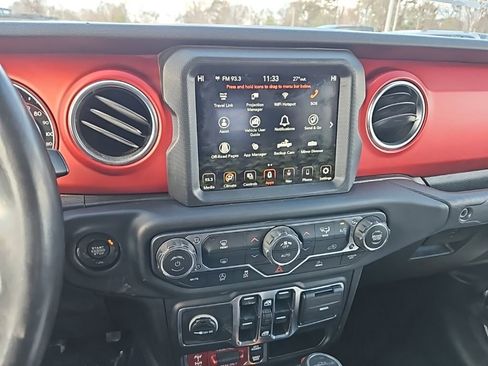 Used 2020 Jeep Gladiator Rubicon image 20