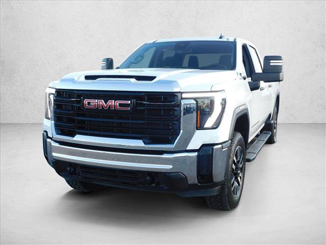 Used 2024 GMC Sierra 2500 Pro AWD/4WD image 2