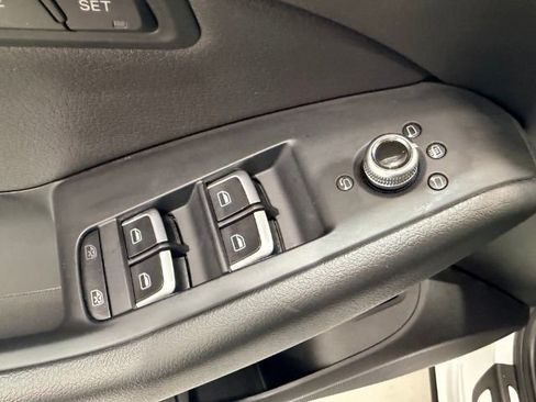 Used 2013 Audi Q5 2.0T Premium Plus AWD/4WD image 24