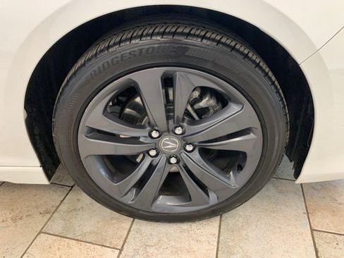 Used 2023 Acura TLX w/ A-SPEC Pkg FWD image 10