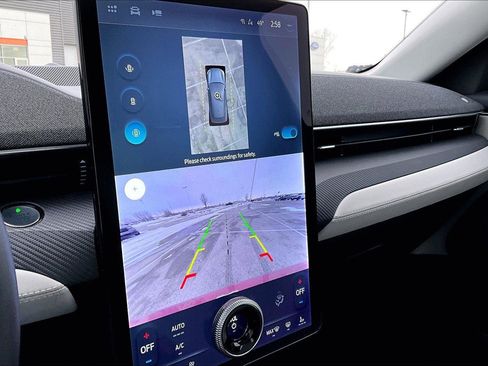 Used 2021 Ford Mustang Mach-E Premium image 22