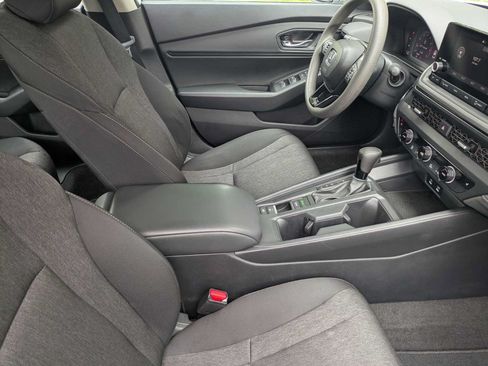 Used 2024 Honda Accord EX image 18