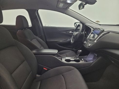 Used 2020 Chevrolet Malibu RS image 21