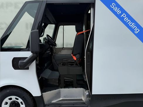 Used 2024 Chevrolet Brightdrop 600 w/ Battery Pack, Max Range AWD/4WD image 30