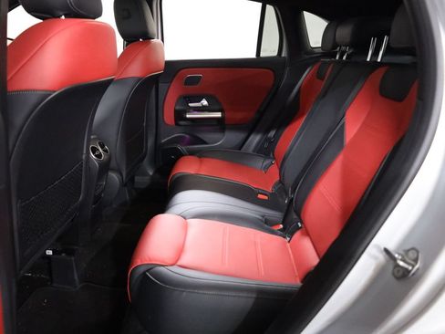 Used 2023 Mercedes-Benz GLA 250 4MATIC image 50