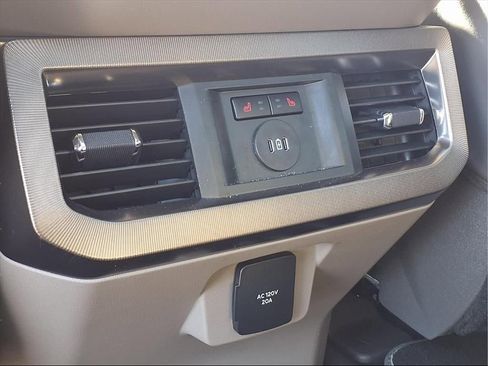 Used 2025 Ford F450 Platinum w/ Platinum Plus Package image 23