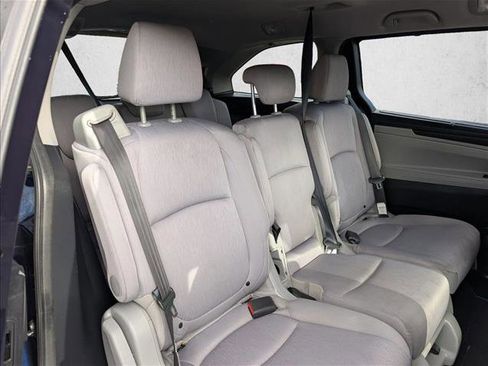 Used 2020 Honda Odyssey EX image 17