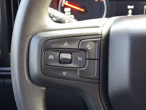 Used 2022 Chevrolet Silverado 1500 Custom image 21