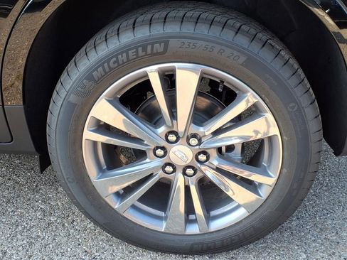 New 2025 Cadillac XT5 Premium Luxury w/ LPO, Floor Liner Package image 7