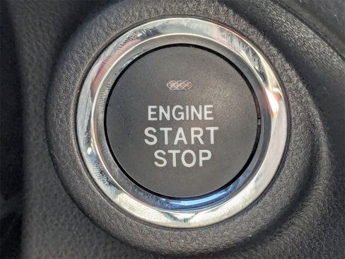 Certified 2024 Subaru Ascent Premium w/ Convenience Package image 32